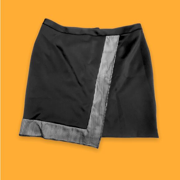 Lane Bryant Black and White Pleather Mesh Accent Asymmetrical Mini Skirt Size 26 - Picture 1 of 7